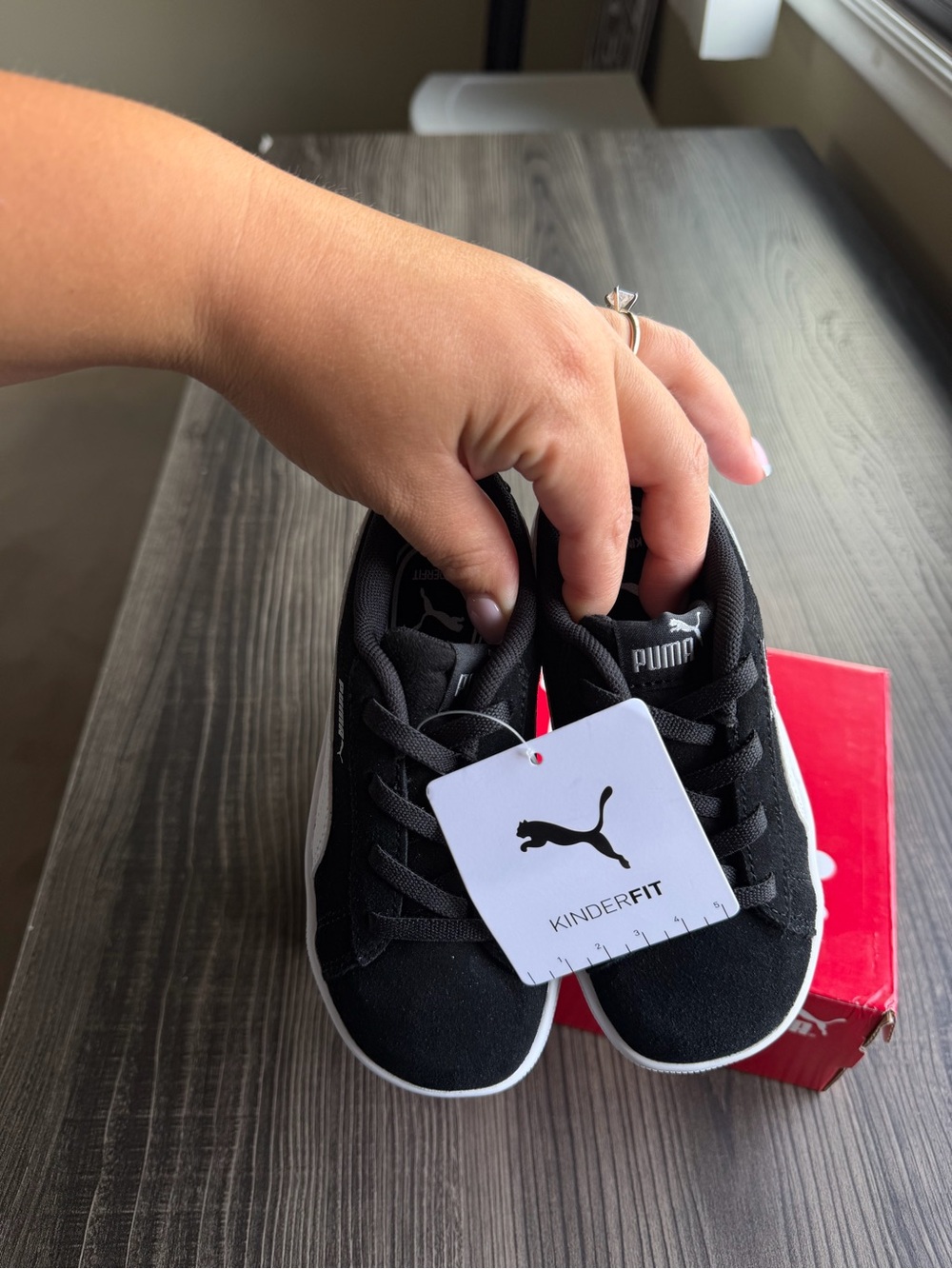 Puma Kids Black and White Suede Low-Top Sneaker NWT - Picture 2 of 4